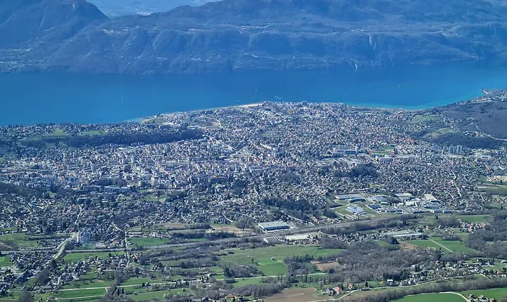 Vue de Aix-les-Bains pour le sélecteur Mes Libertines par ville