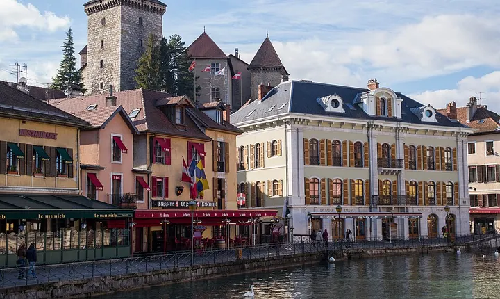 Vue de Annecy pour le sélecteur Mes Libertines par ville
