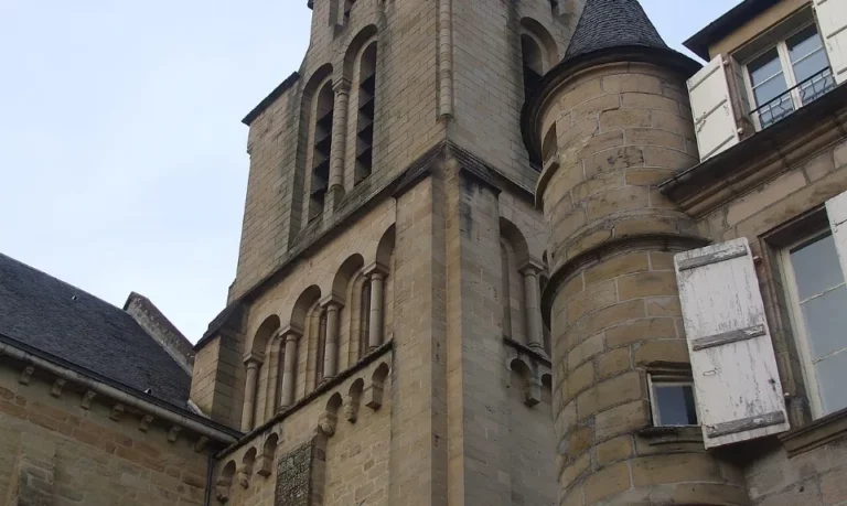 Collégiale Saint-Martin de Brive à Brive-la-Gaillarde pour le sélecteur Mes Libertines par ville