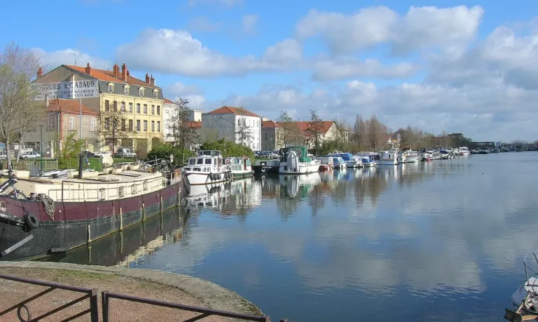 Port de plaisance de Roanne à Roanne pour le sélecteur Mes Libertines par ville
