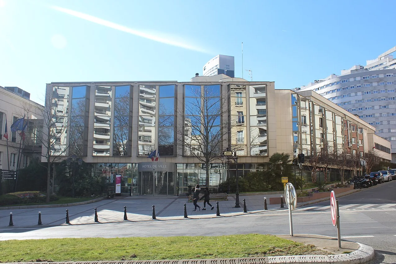Bâtiment de la mairie de Courbevoie